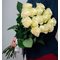 15 белых роз "Мондиаль" Эквадор